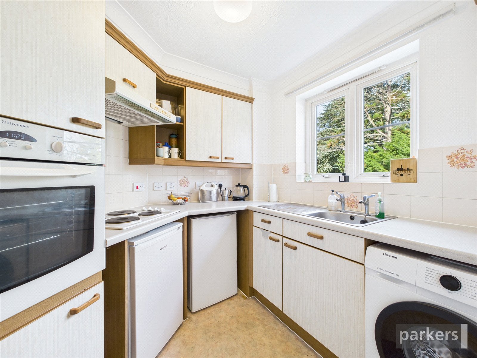 1 bedroom Flat for sale in Twyford, Reading, Berkshire