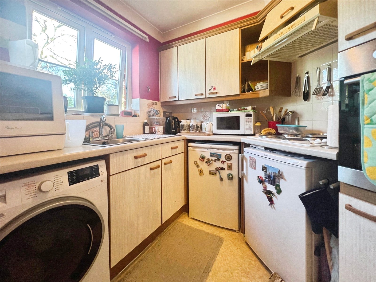 1 bedroom Flat for sale in Twyford, Reading, Berkshire