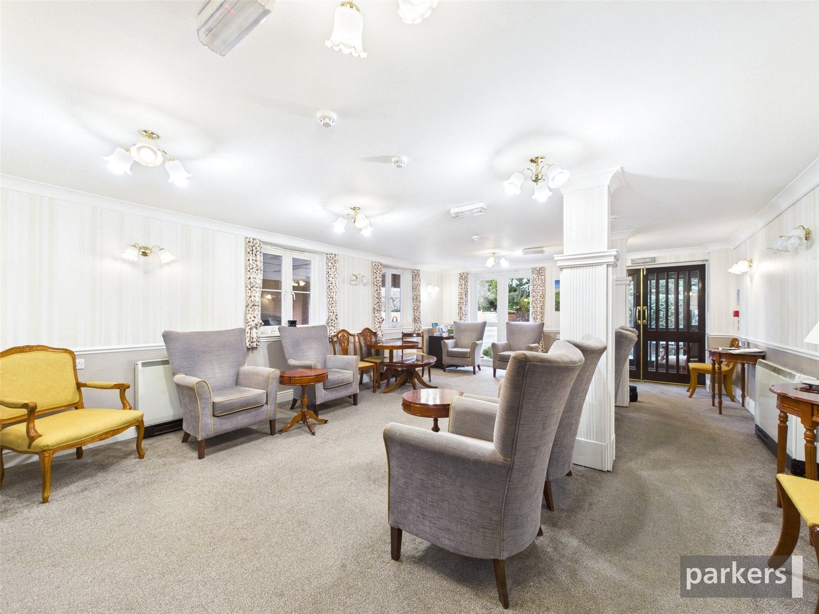 2 bedroom Flat for sale in Twyford, Reading, Berkshire