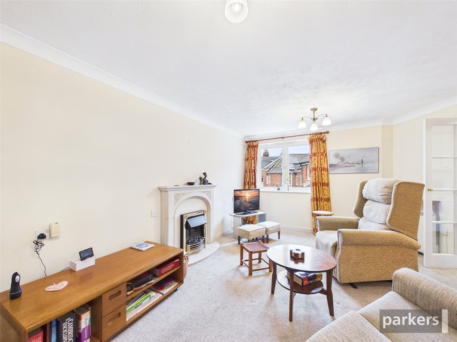 2 bedroom Flat for sale in Twyford, Reading, Berkshire