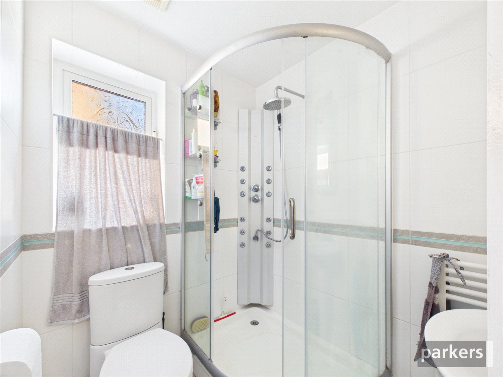 4 bedroom House for sale in Twyford, Reading, Berkshire