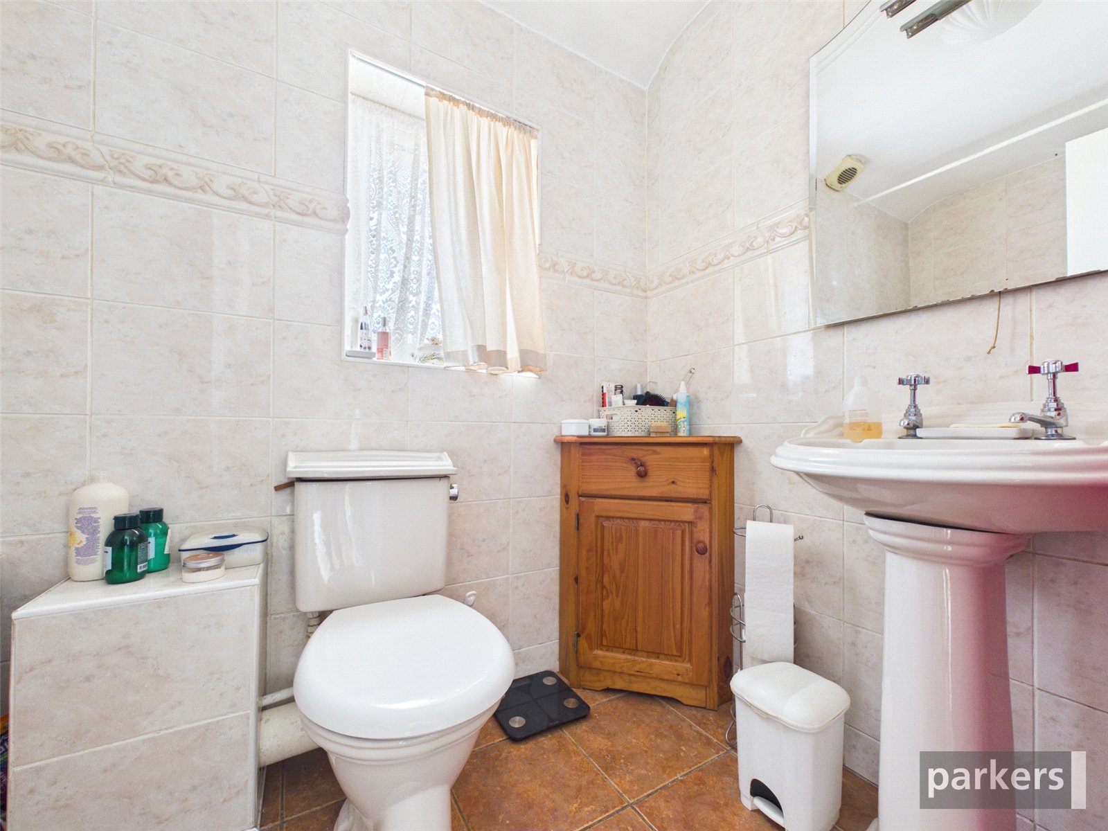 4 bedroom House for sale in Twyford, Reading, Berkshire