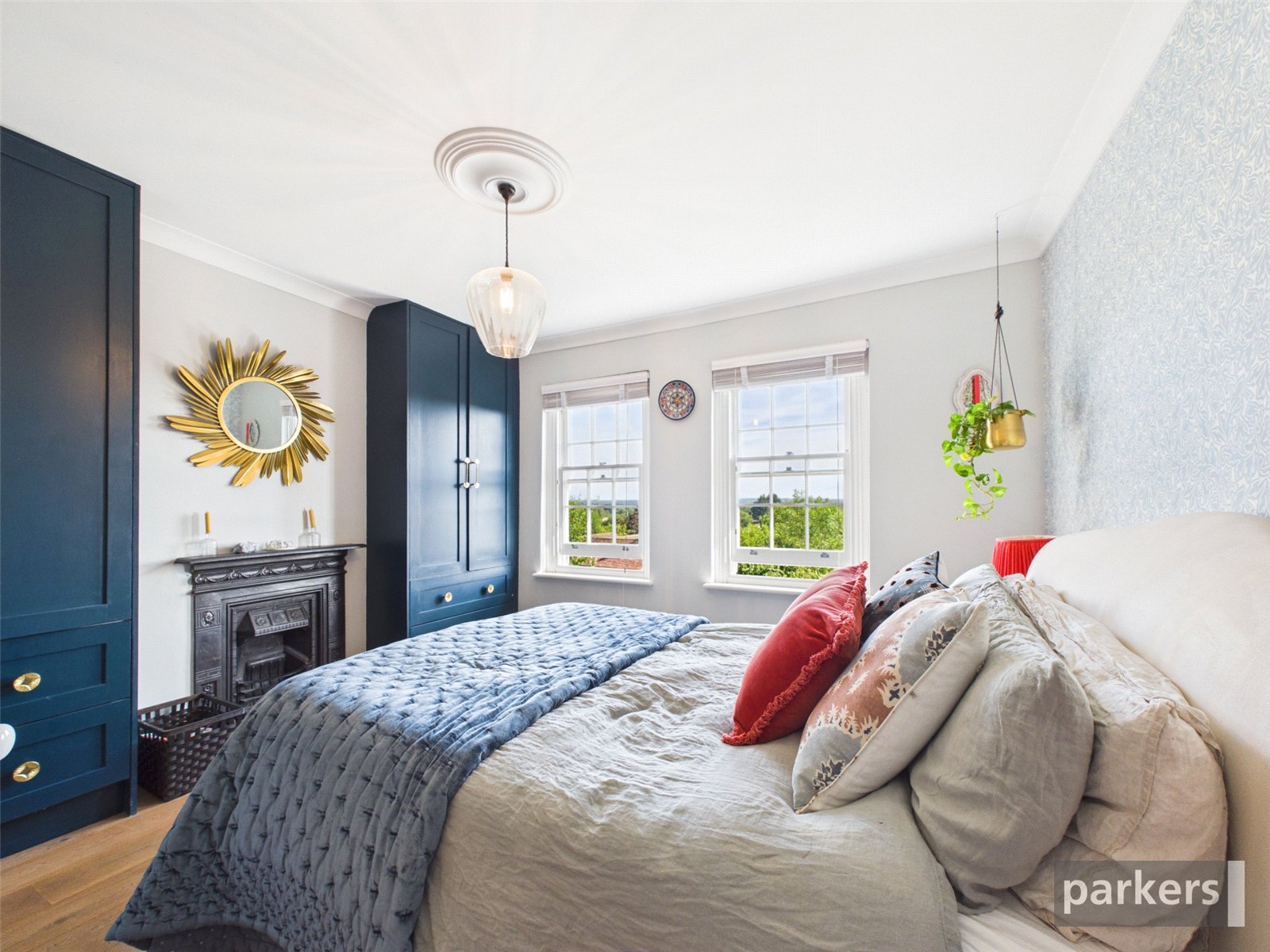 3 bedroom House for sale in Knowl Hill, Reading, Berkshire