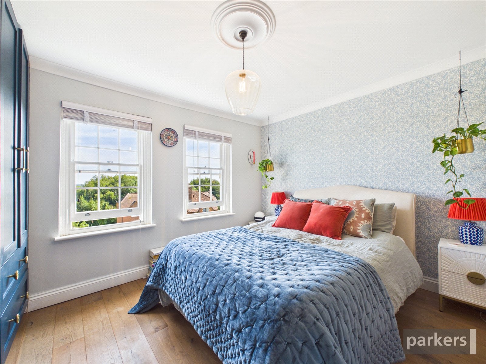 3 bedroom House for sale in Knowl Hill, Reading, Berkshire