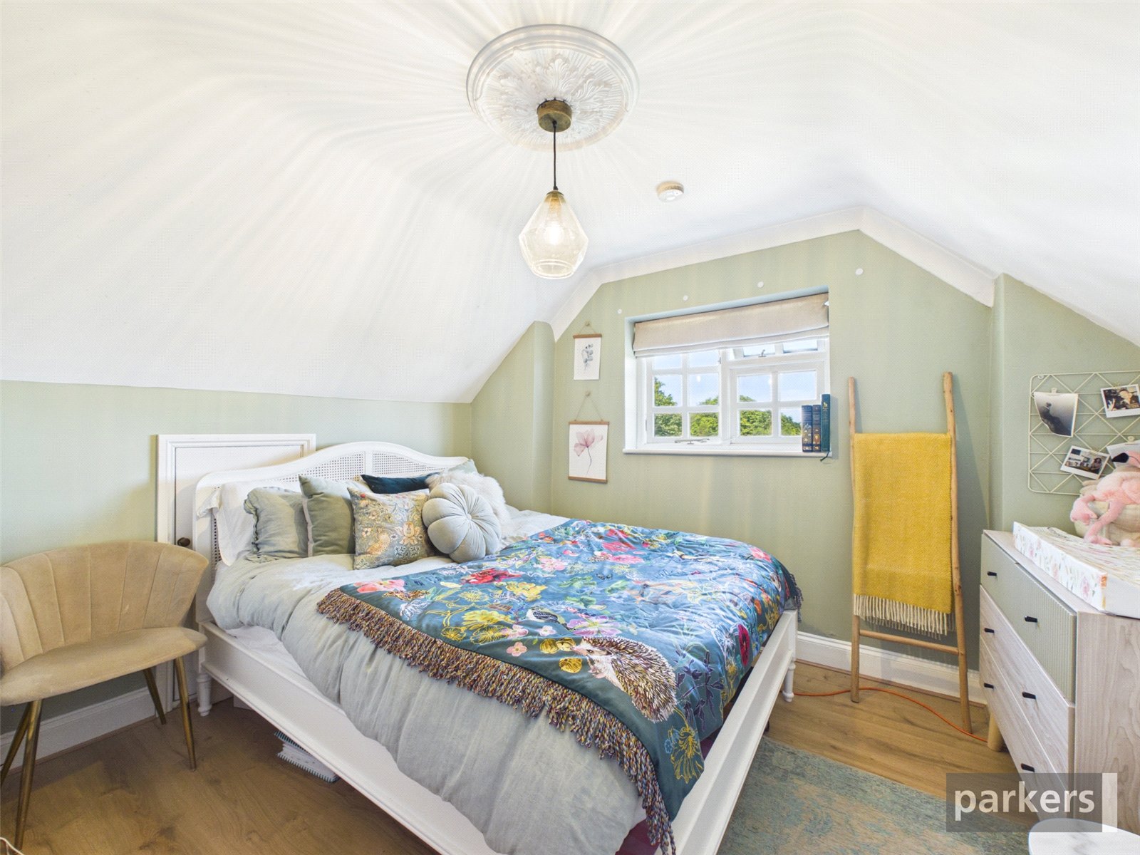 3 bedroom House for sale in Knowl Hill, Reading, Berkshire