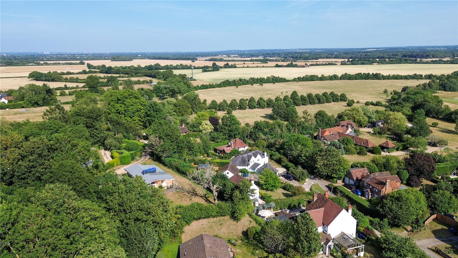 3 bedroom House for sale in Knowl Hill, Reading, Berkshire