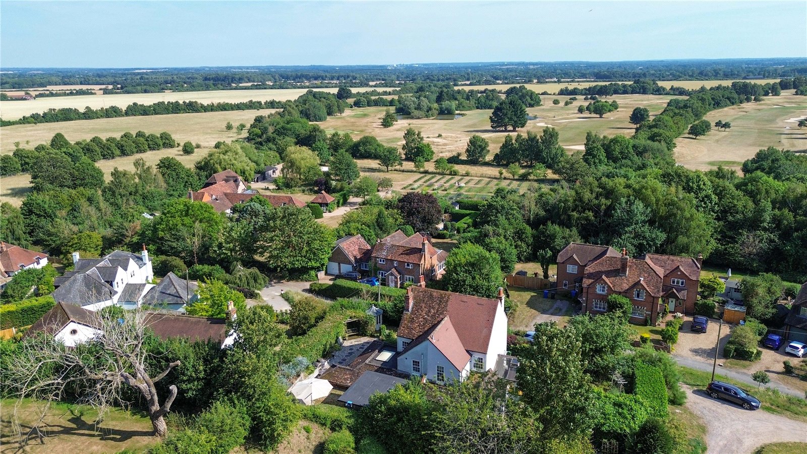 3 bedroom House for sale in Knowl Hill, Reading, Berkshire