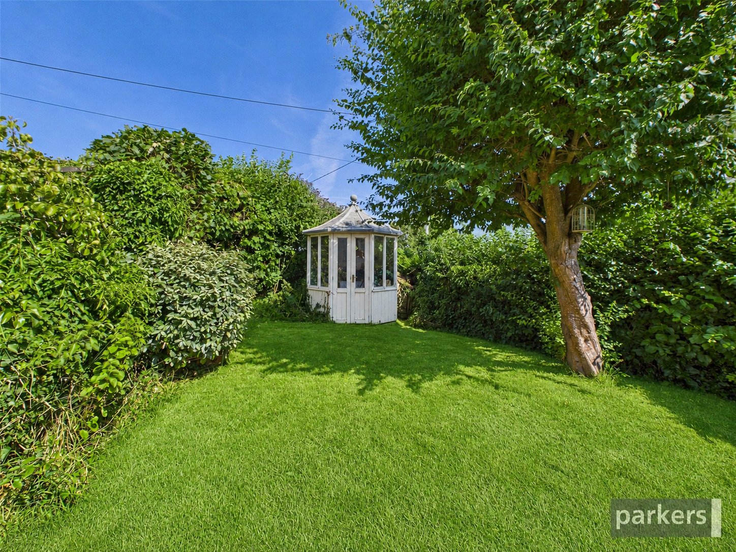 3 bedroom House for sale in Knowl Hill, Reading, Berkshire