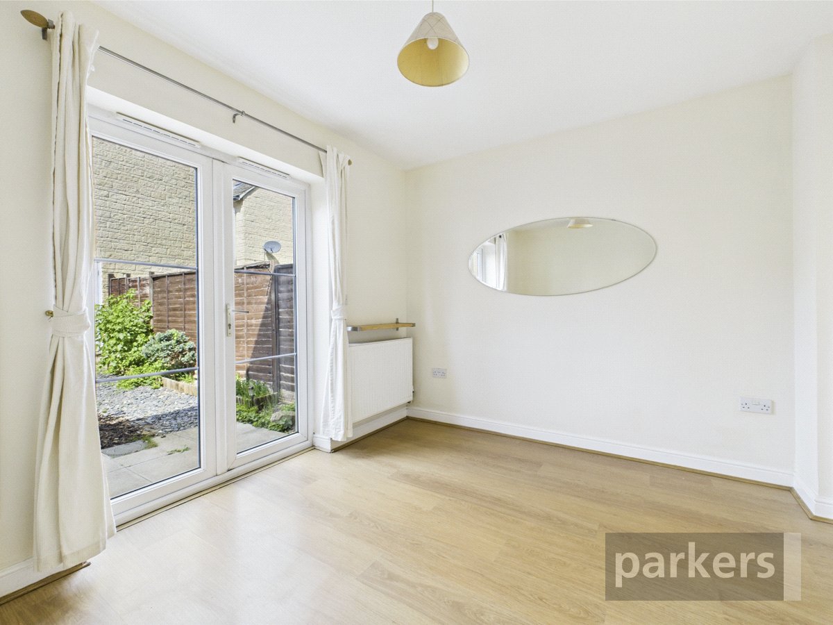 2 bedroom House to let in Shilton Park, Carterton, Oxfordshire