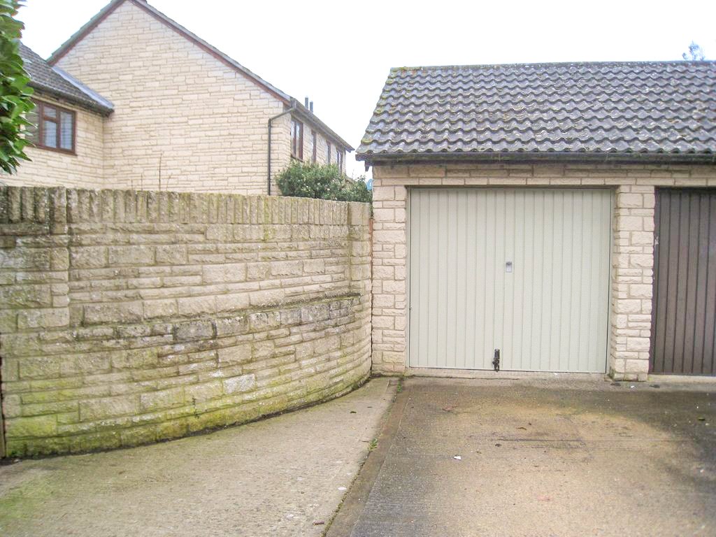 2 bedroom House to let in Eynsham, Witney, Oxfordshire