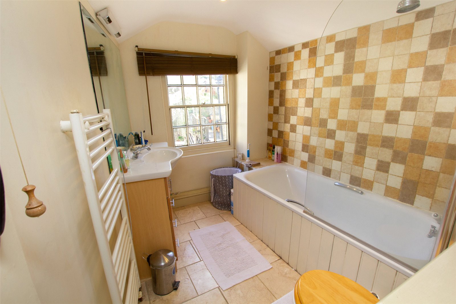 3 bedroom House to let in Witney, Oxfordshire