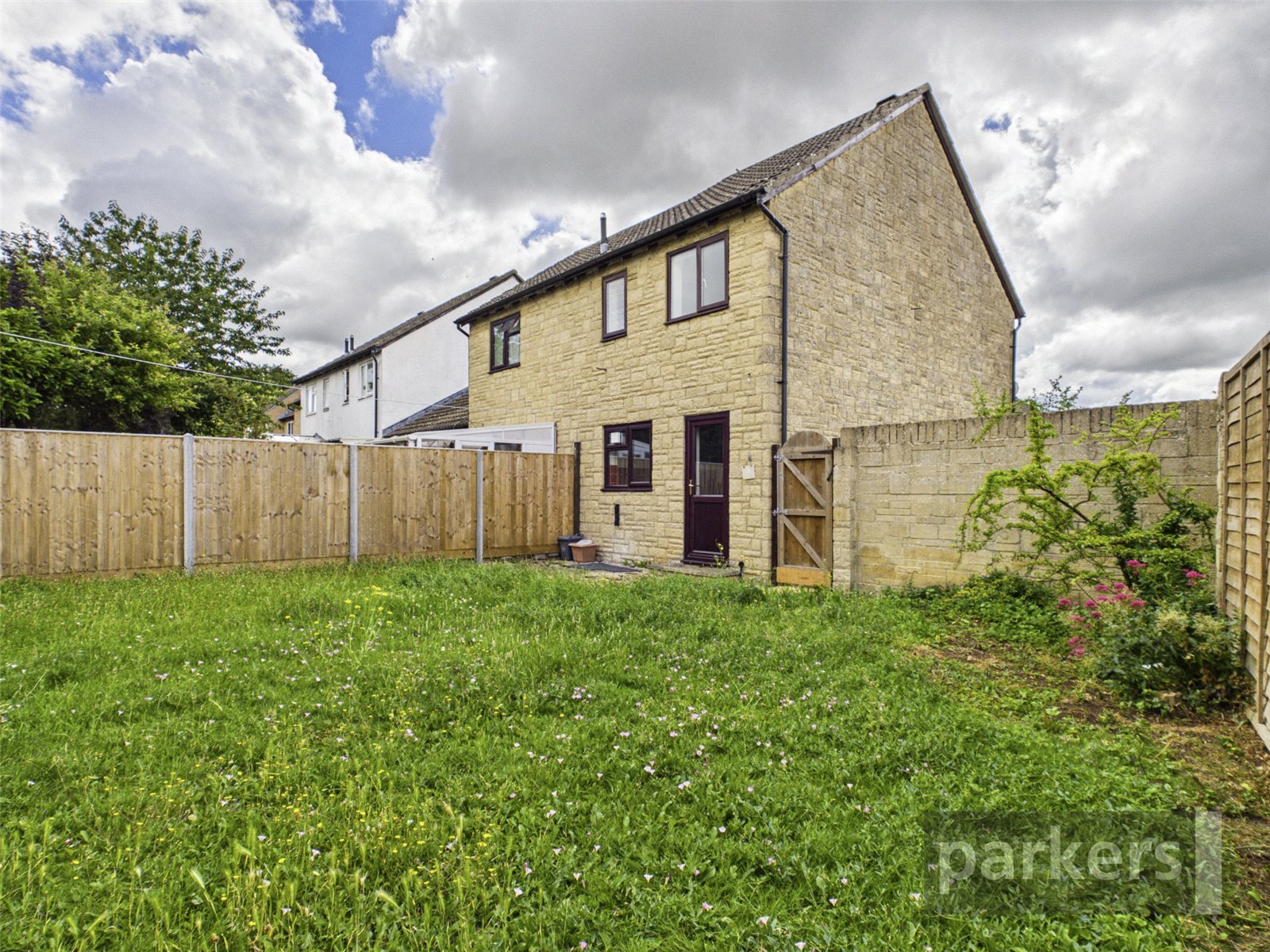 2 bedroom House to let in Witney, Oxfordshire