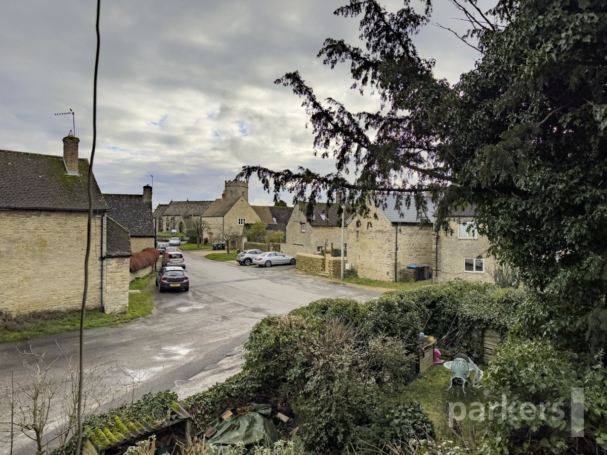 Ducklington, Witney, Oxfordshire