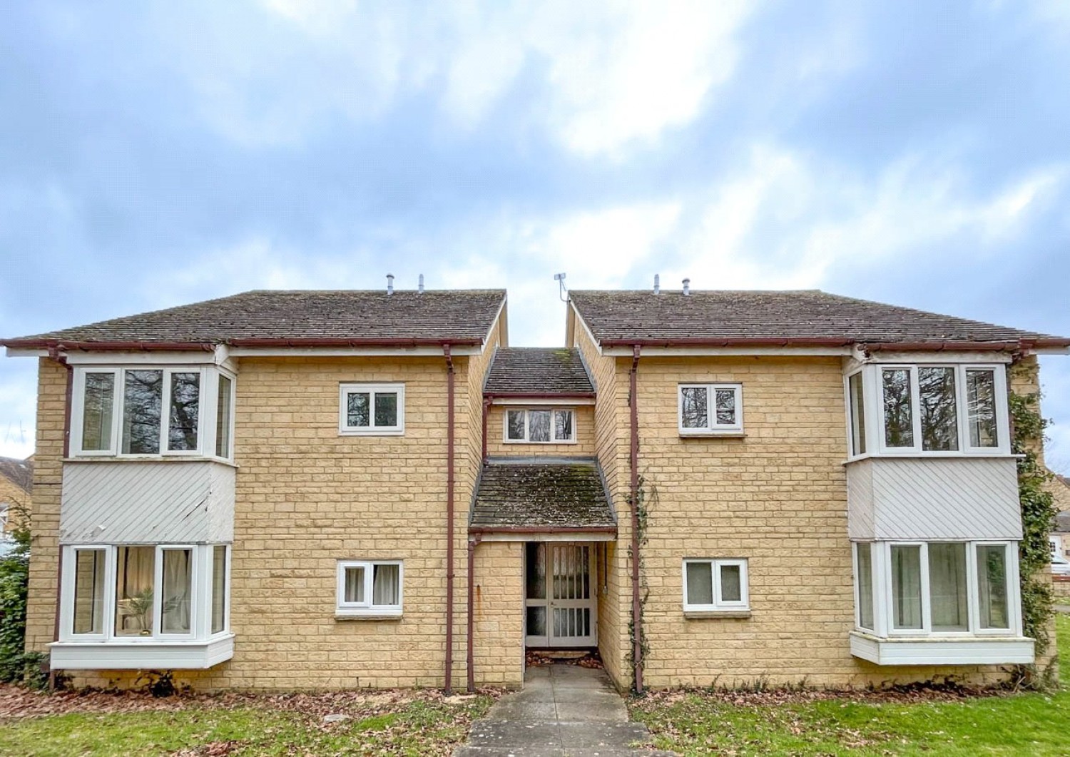 Cogges, Witney, Oxfordshire