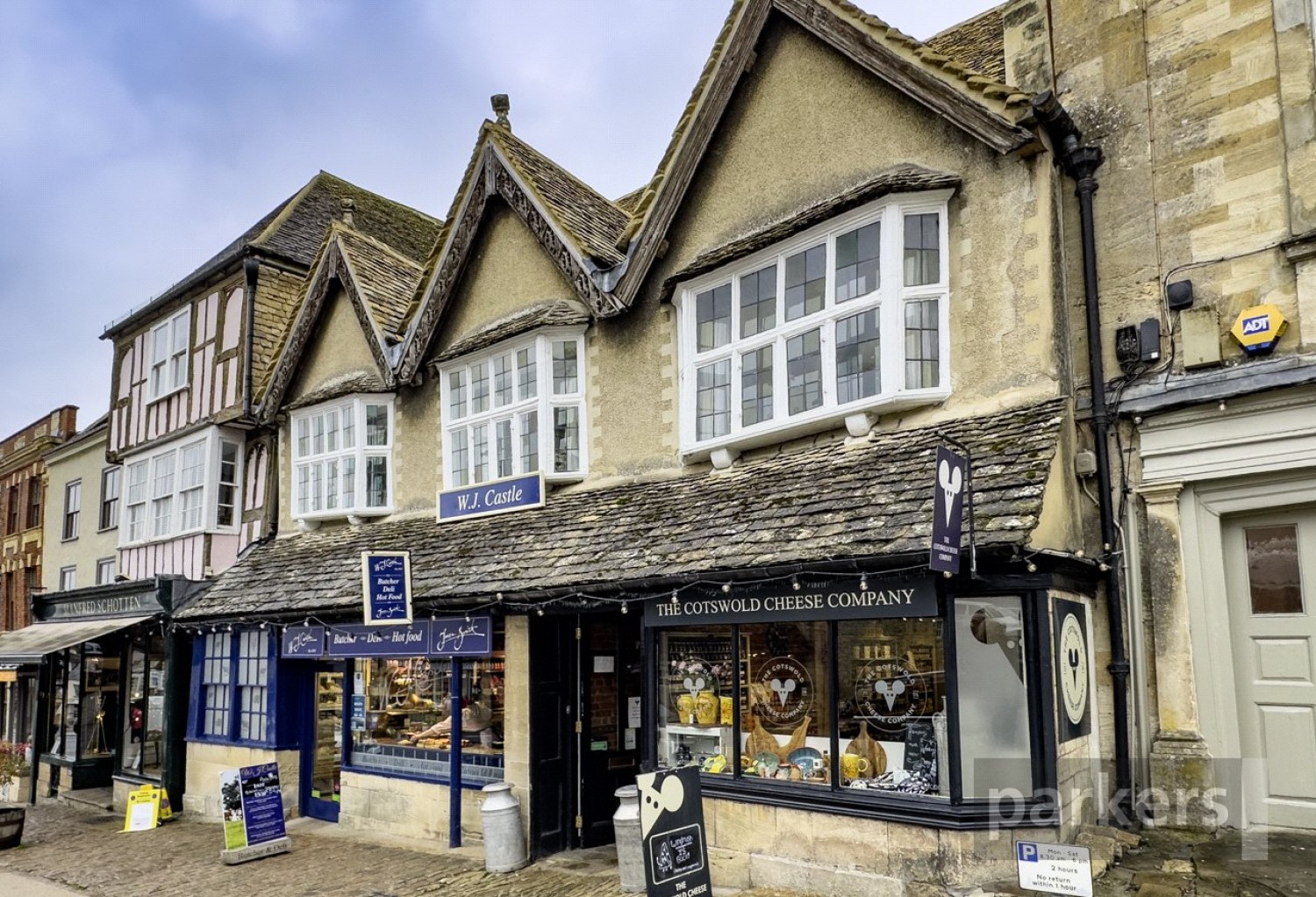 Pytt's Lane, Burford, Oxfordshire