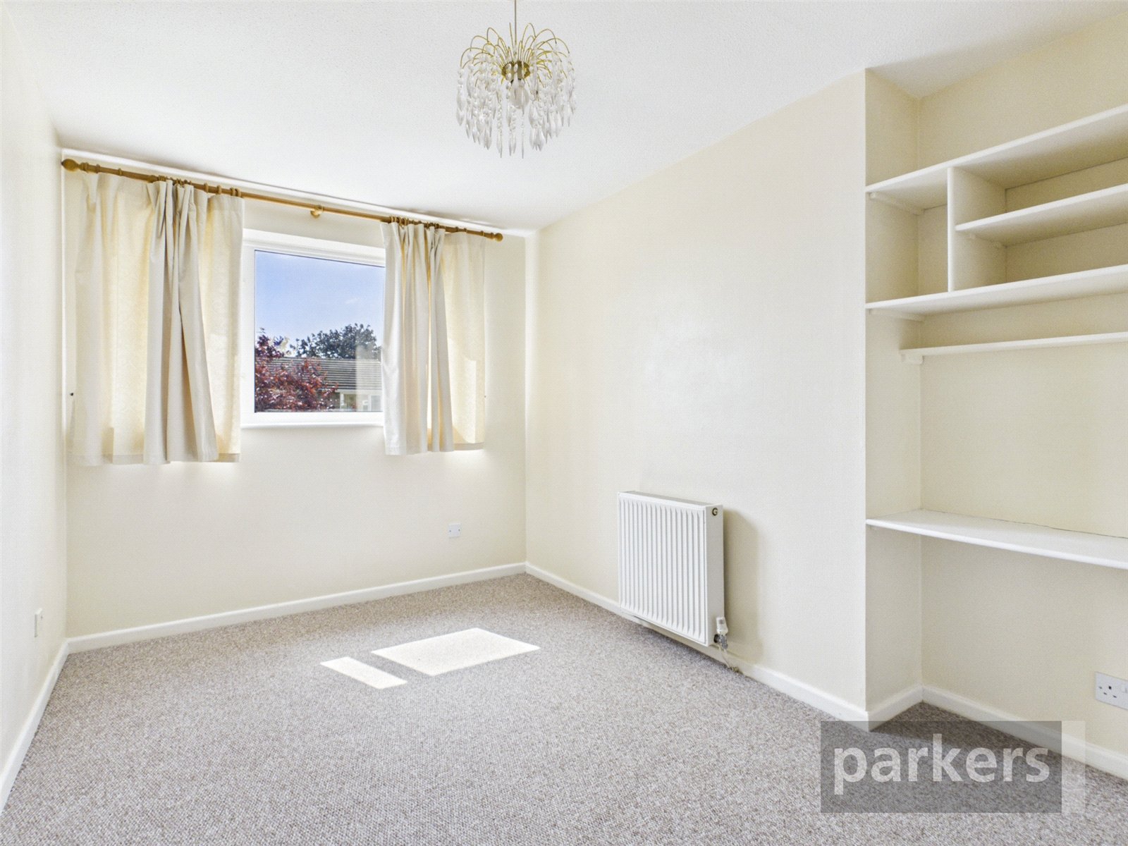3 bedroom House to let in Carterton, Oxfordshire