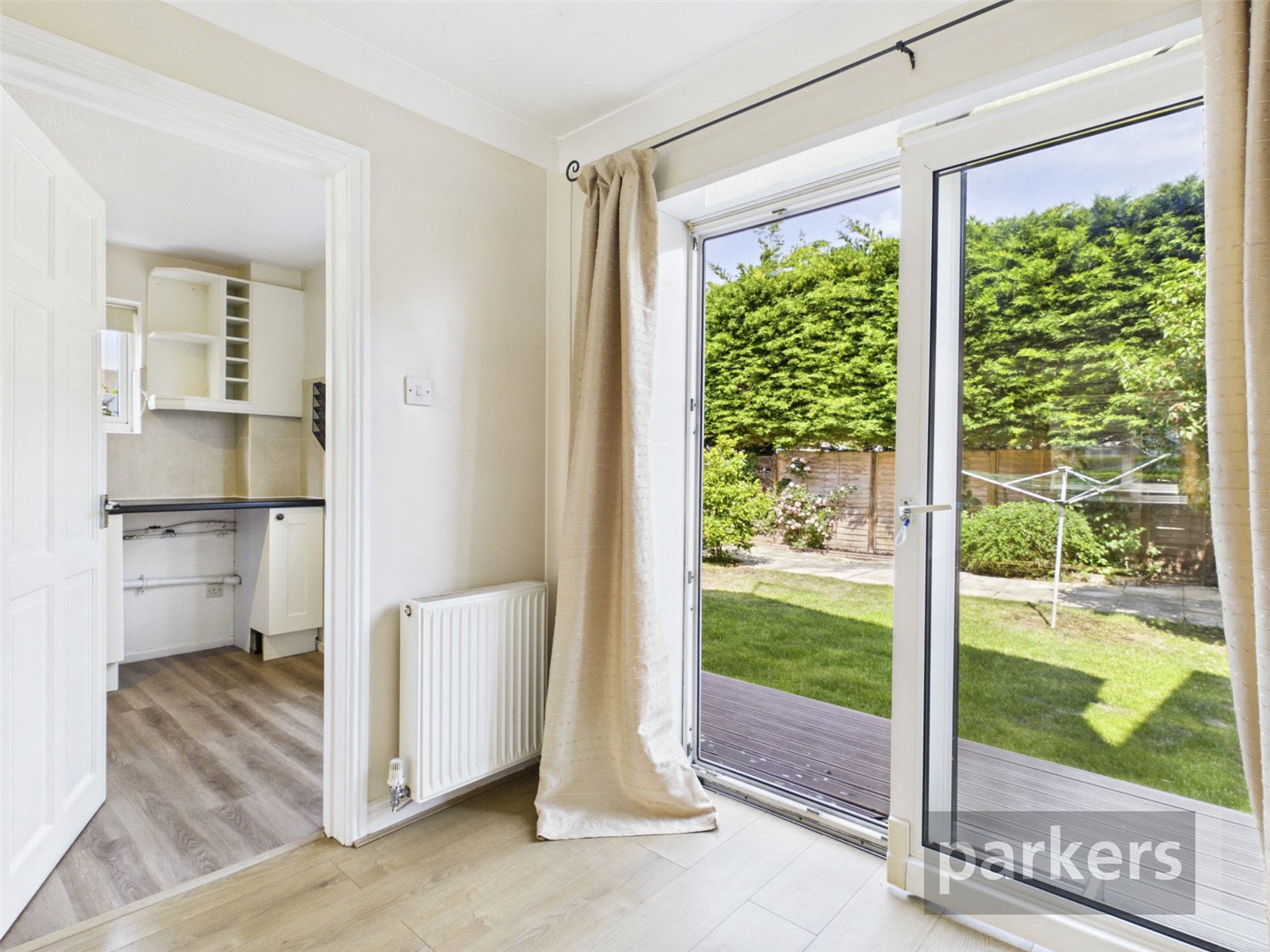 3 bedroom House to let in Carterton, Oxfordshire