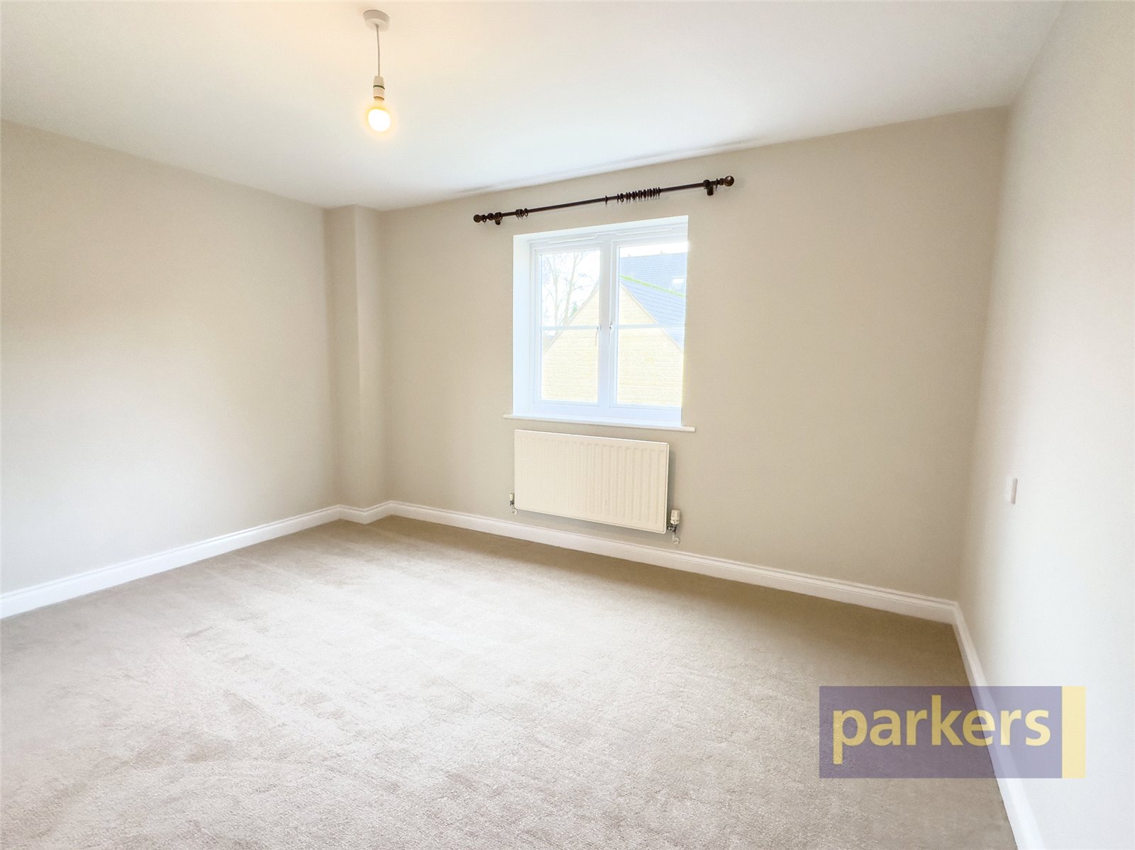 3 bedroom House to let in Carterton, Oxfordshire