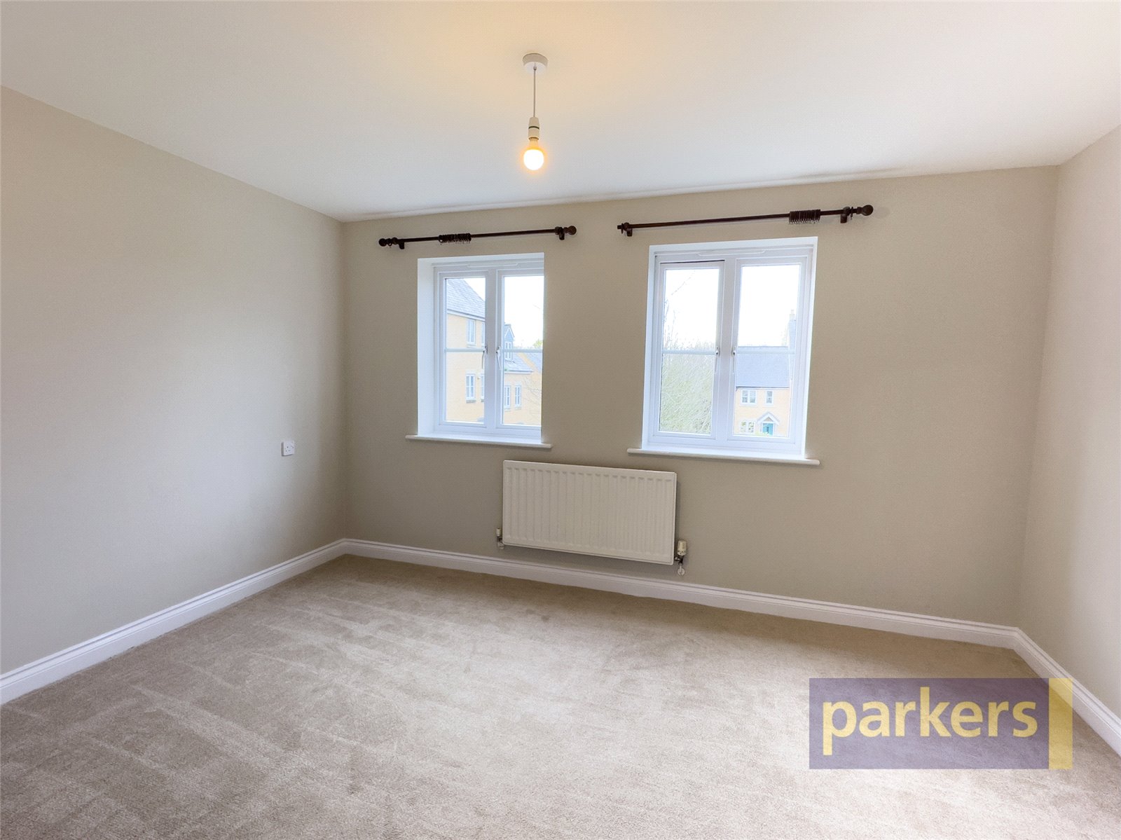 3 bedroom House to let in Carterton, Oxfordshire