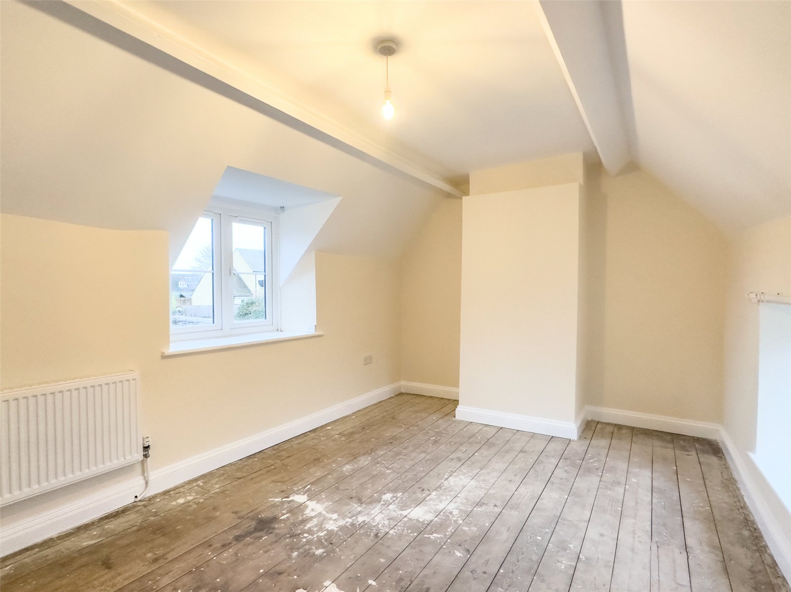 2 bedroom House to let in Brize Norton, Carterton, Oxfordshire