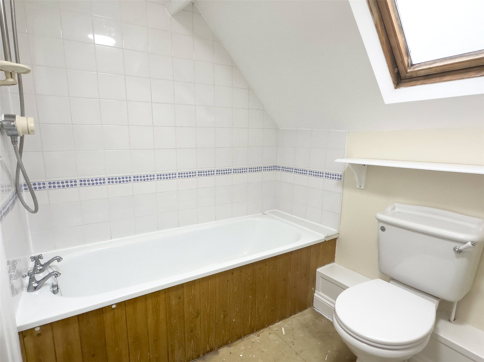 2 bedroom House to let in Brize Norton, Carterton, Oxfordshire