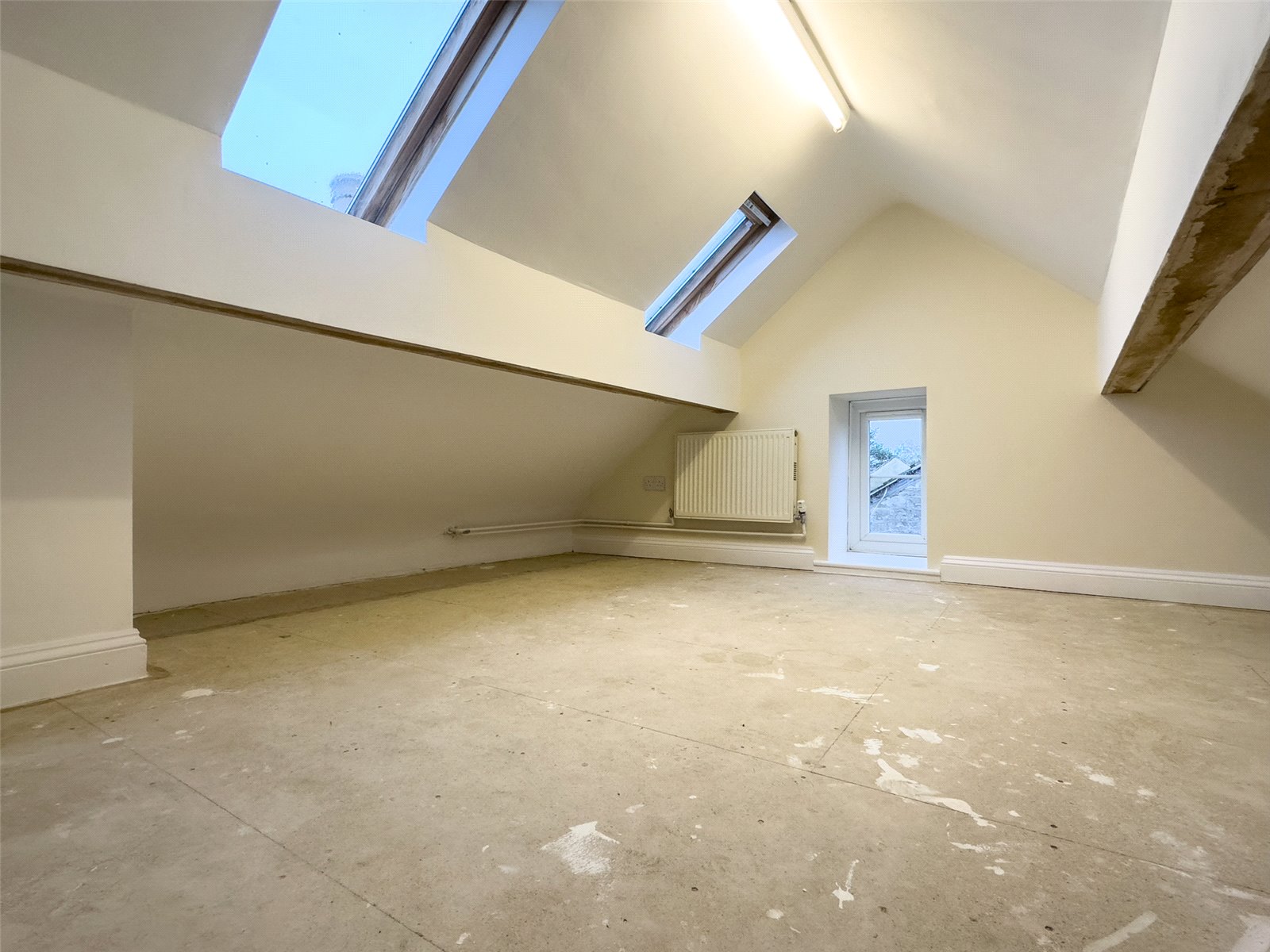 2 bedroom House to let in Brize Norton, Carterton, Oxfordshire