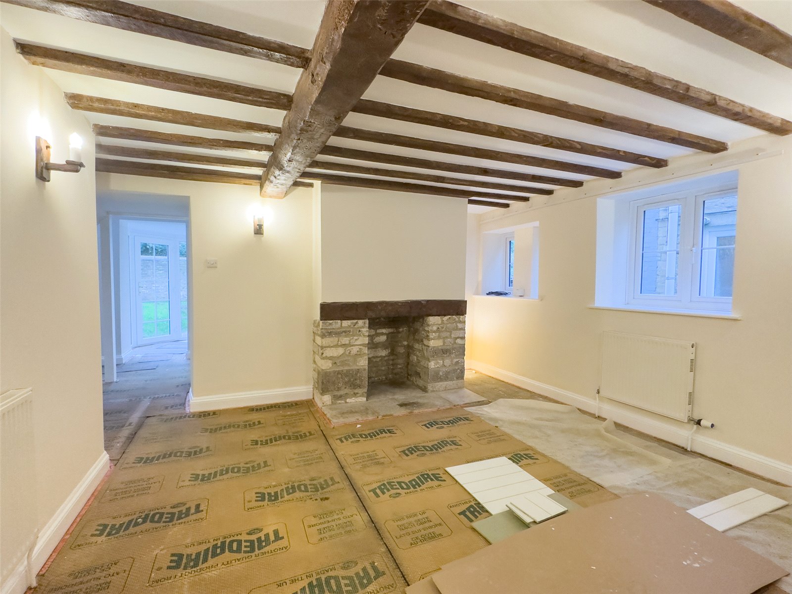 2 bedroom House to let in Brize Norton, Carterton, Oxfordshire