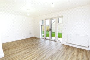 3 bedroom House to let in Carterton, Oxfordshire