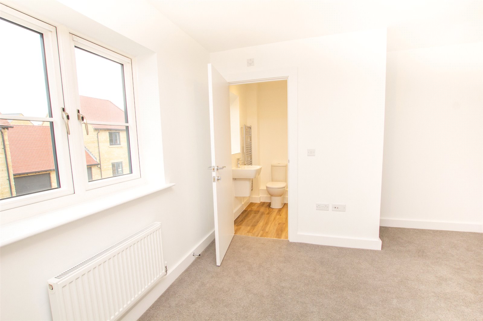 3 bedroom House to let in Carterton, Oxfordshire