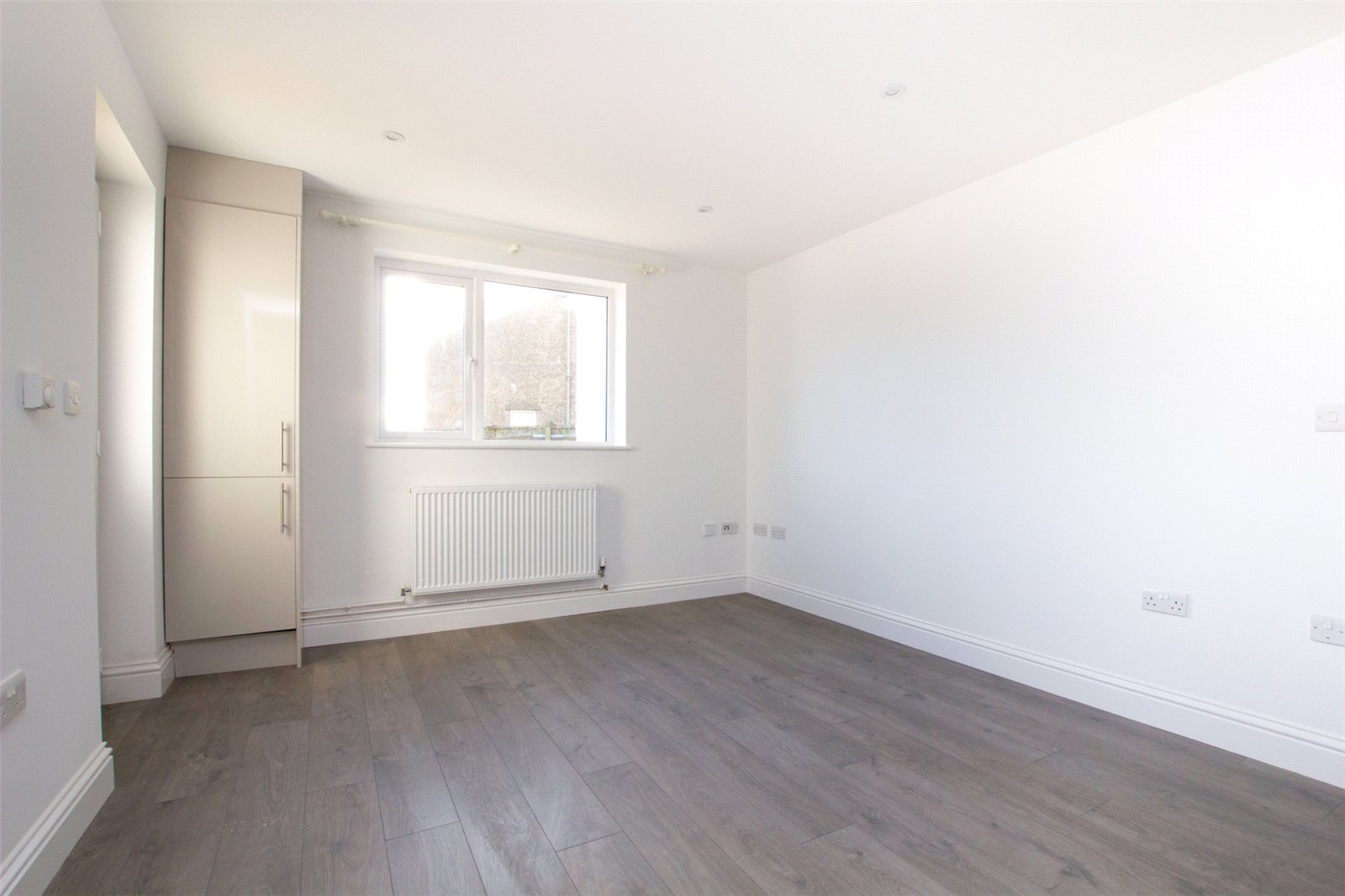 1 bedroom Flat to let in Witney