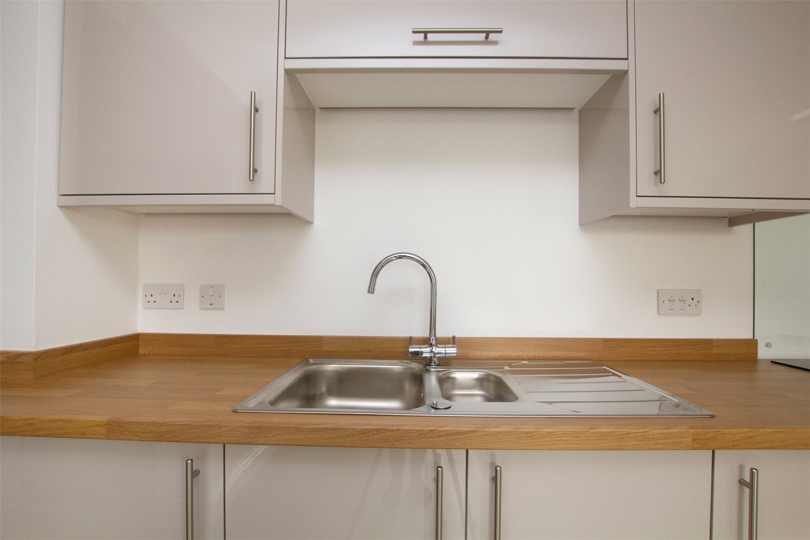 1 bedroom Flat to let in Witney