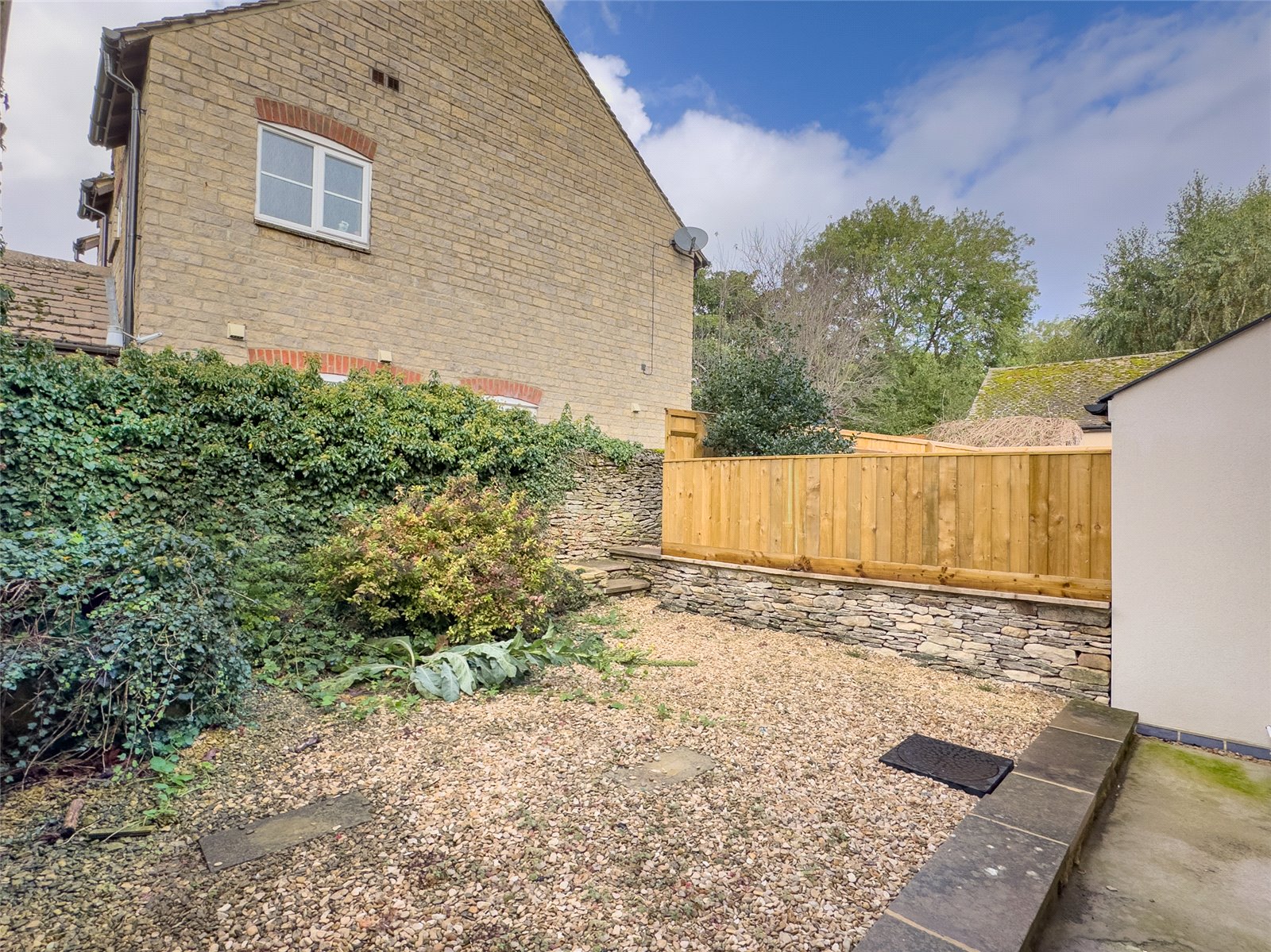 2 bedroom House to let in Carterton