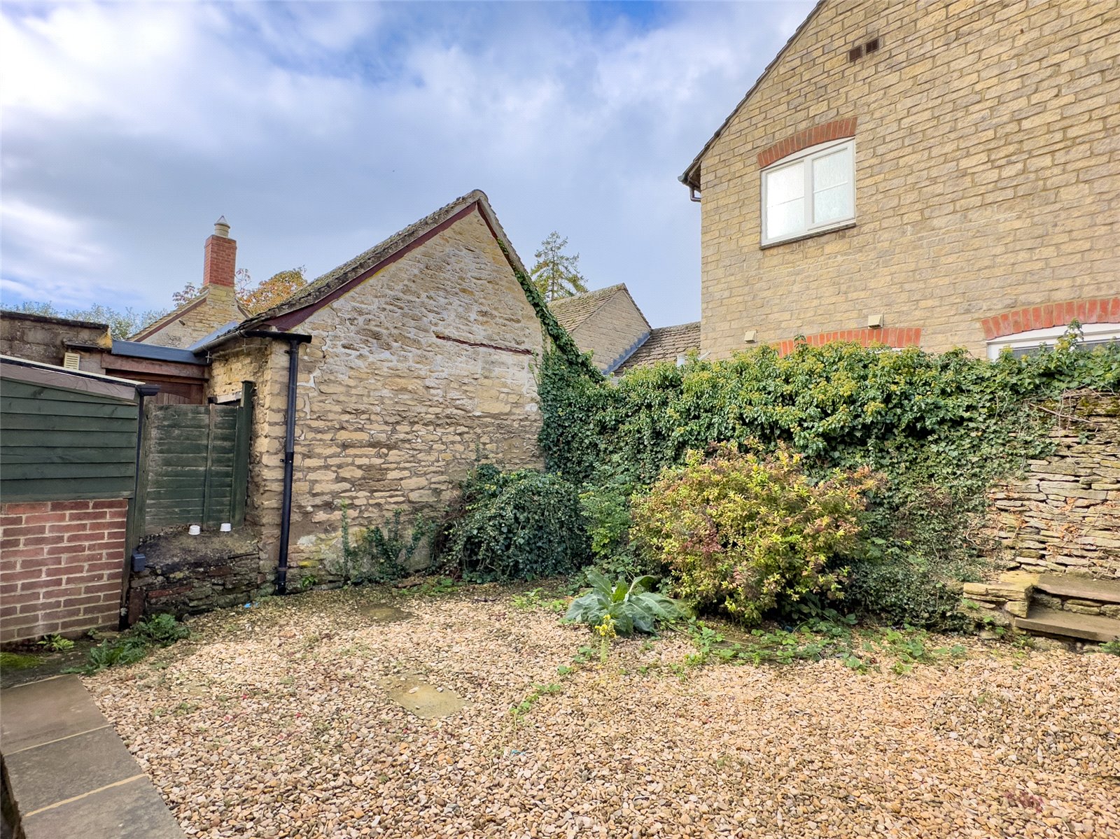 2 bedroom House to let in Carterton