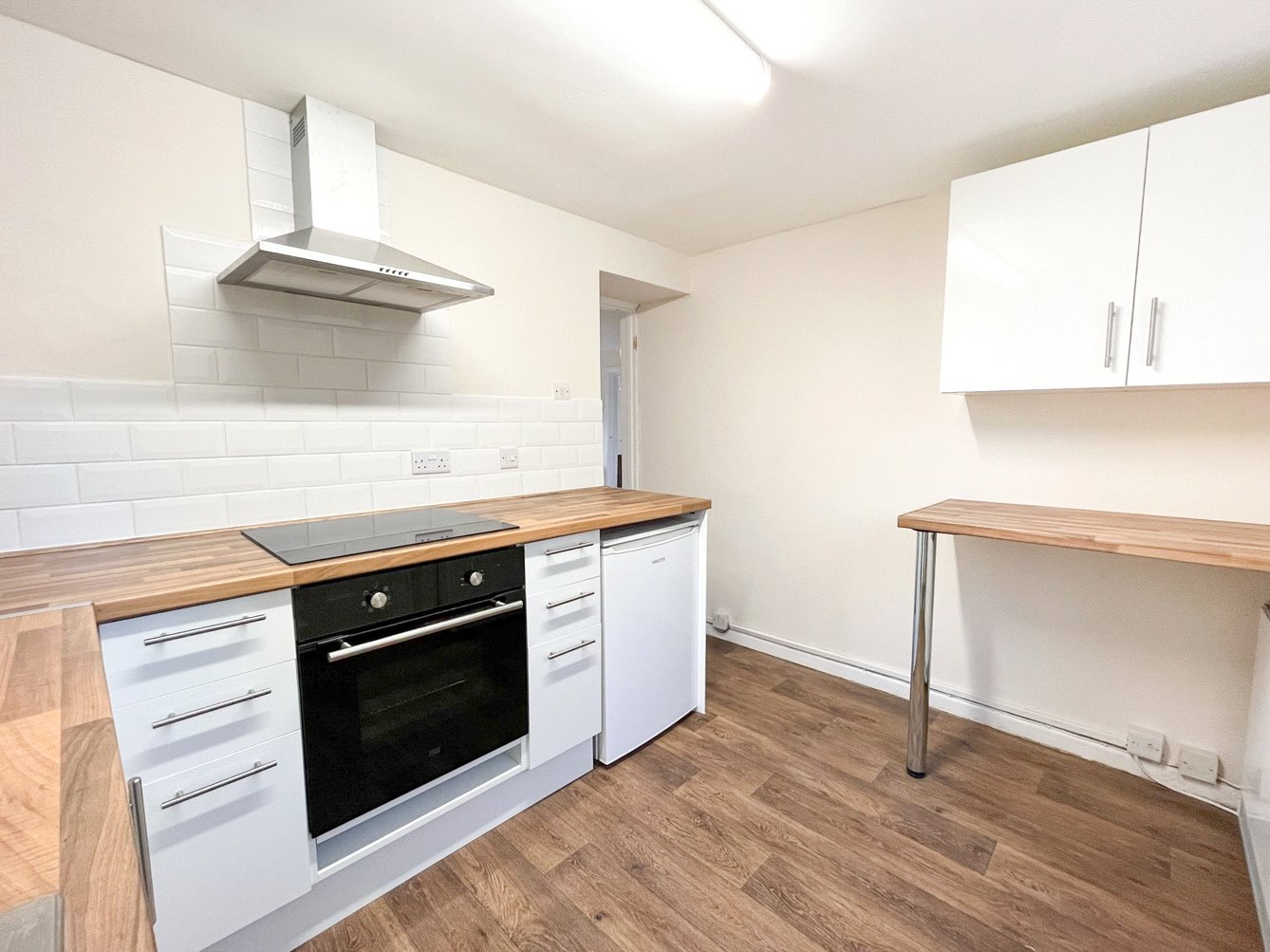 2 bedroom House to let in Carterton