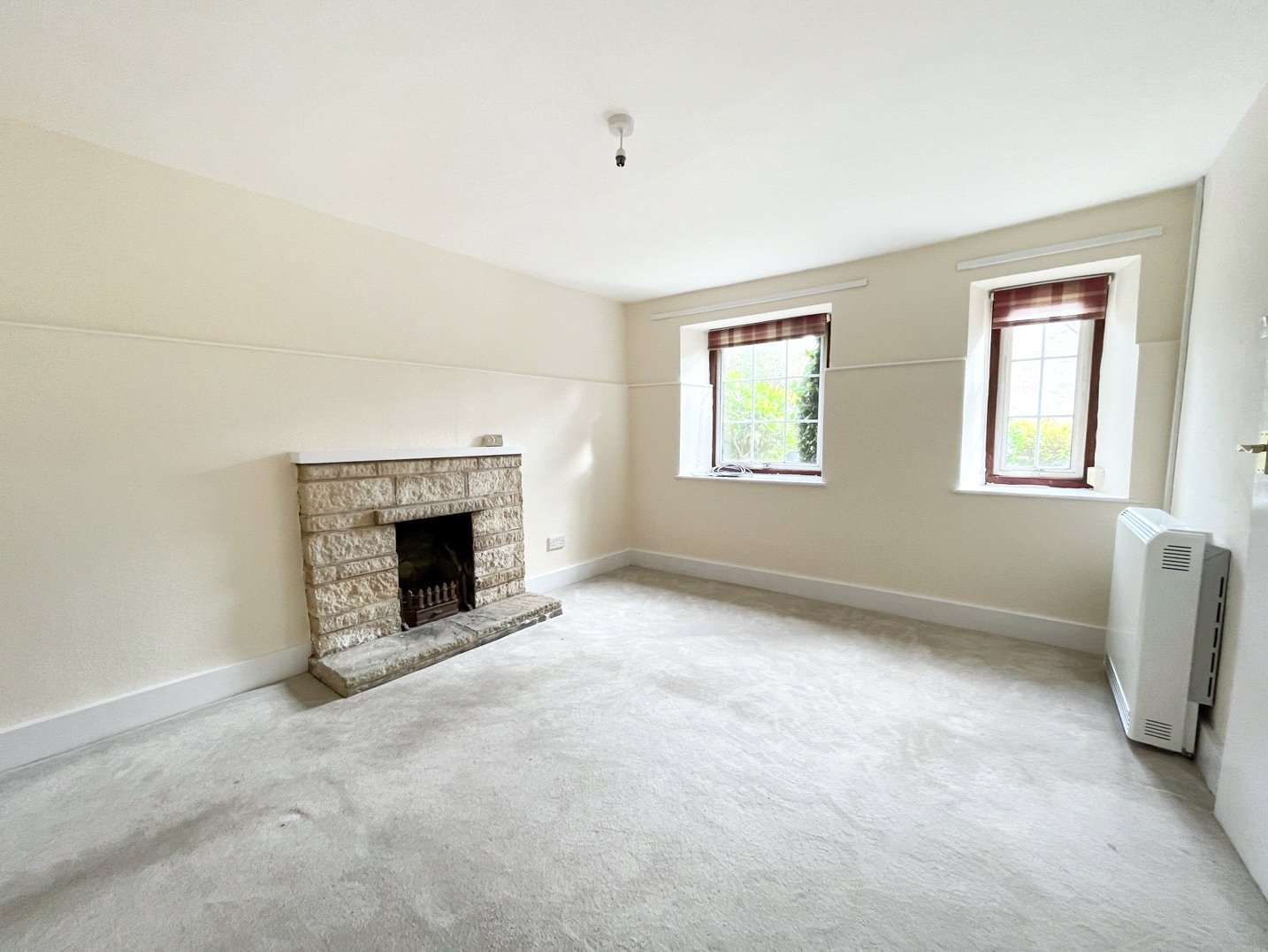 2 bedroom House to let in Carterton