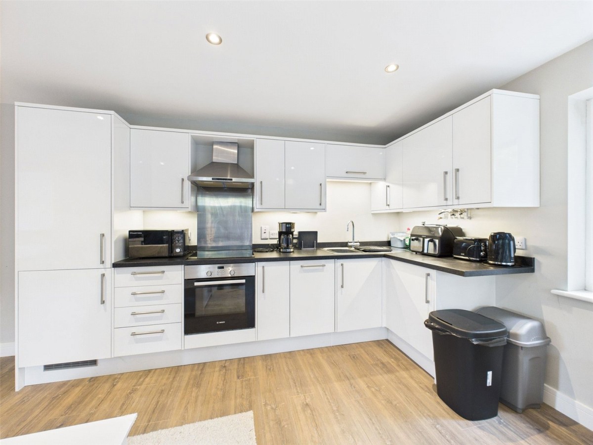 Shipton-under-Wychwood, Nr. Chipping Norton, Oxfordshire