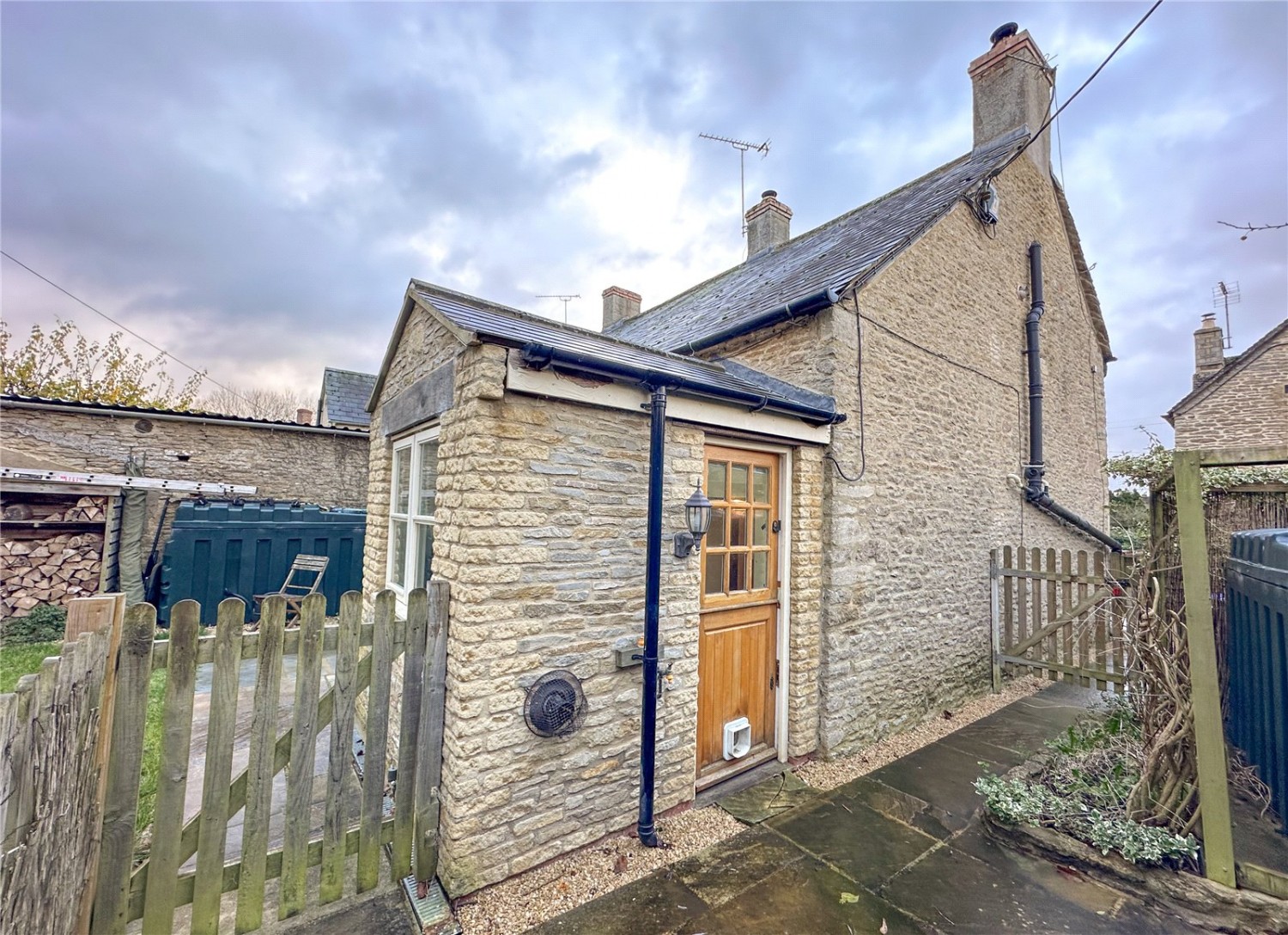 Alvescot, Bampton, Oxfordshire