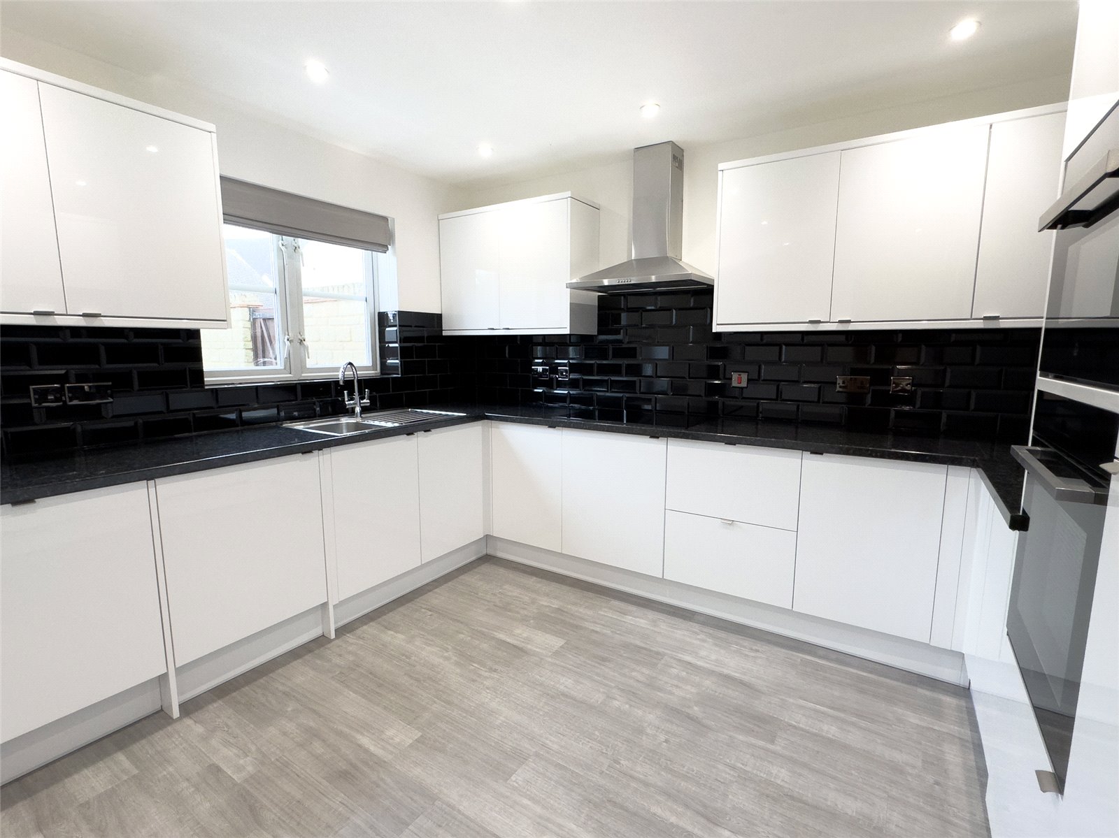 4 bedroom House to let in Witney, Oxfordshire