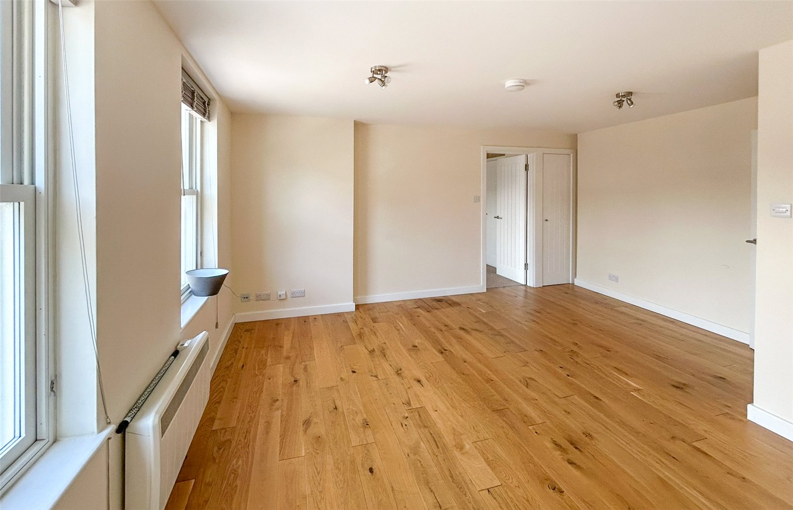 1 bedroom Flat to let in Witney, Oxfordshire