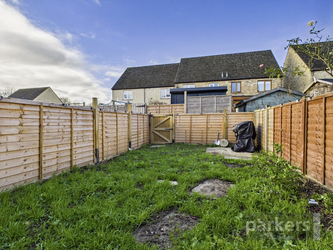 2 bedroom House to let in Witney, Oxfordshire