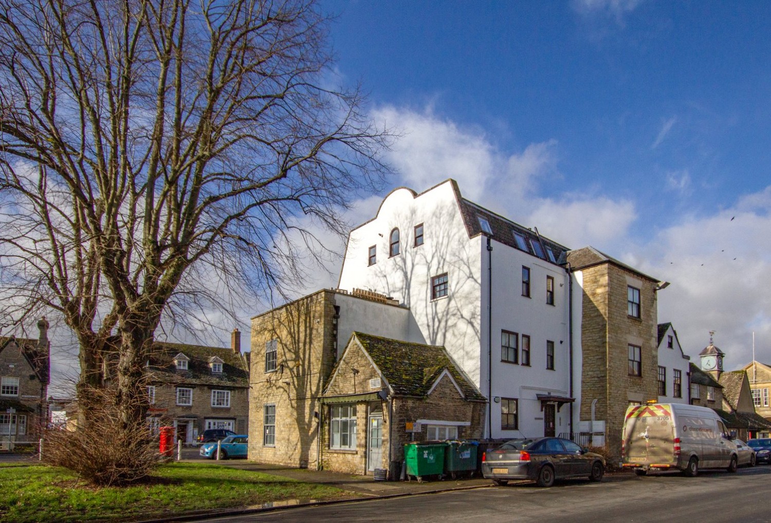 Market Square, 58 Market Square, Witney