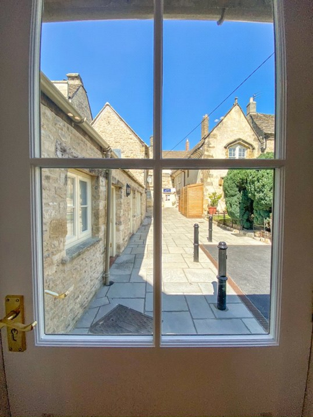 Pytts Lane, Burford