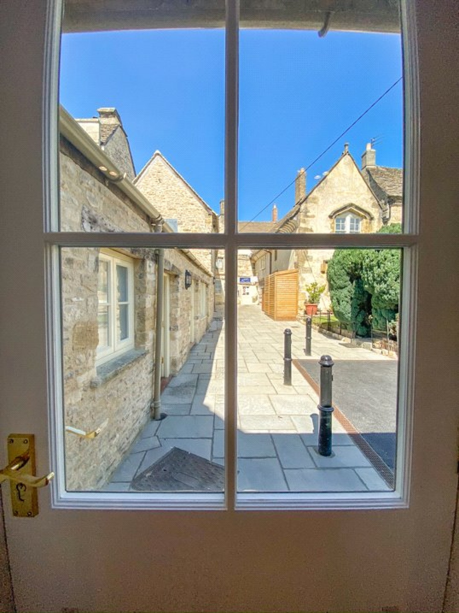 Pytts Lane, Burford