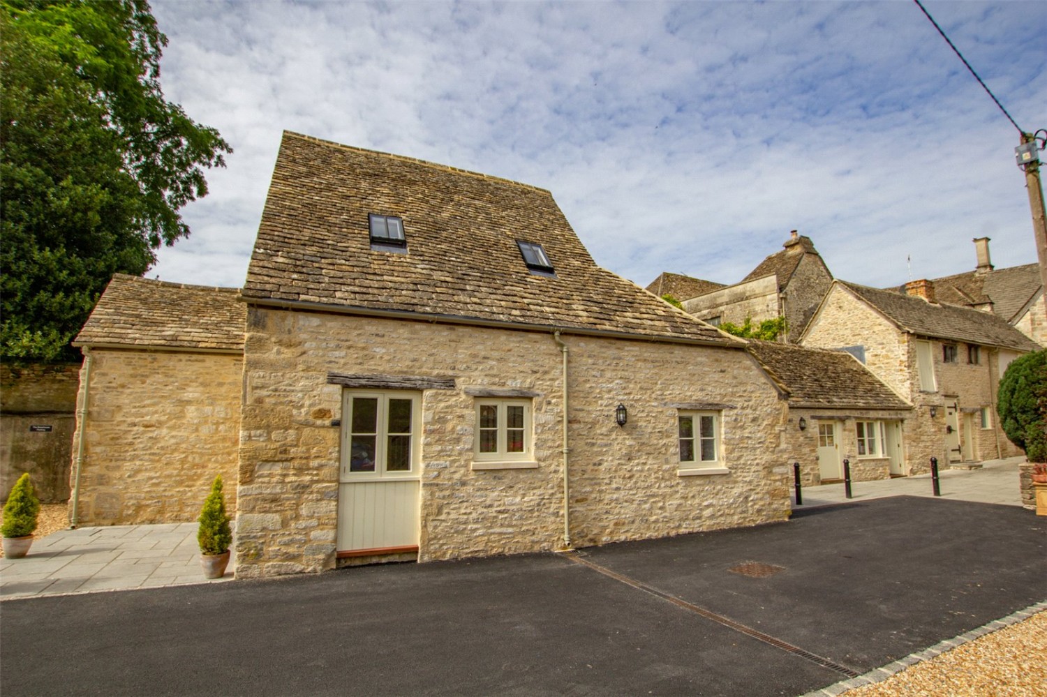 Pytts Lane, Burford