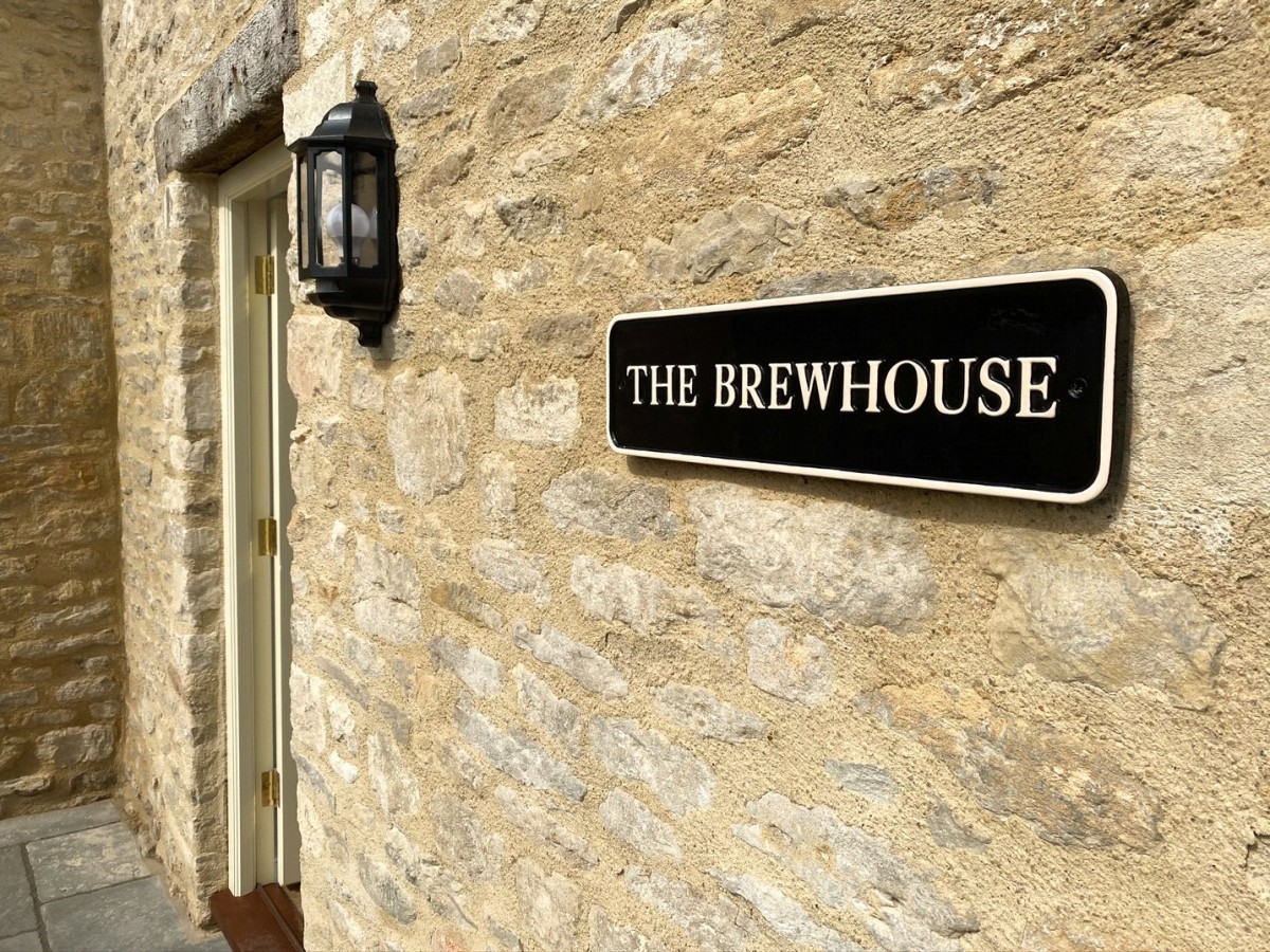 Pytts Lane, Burford