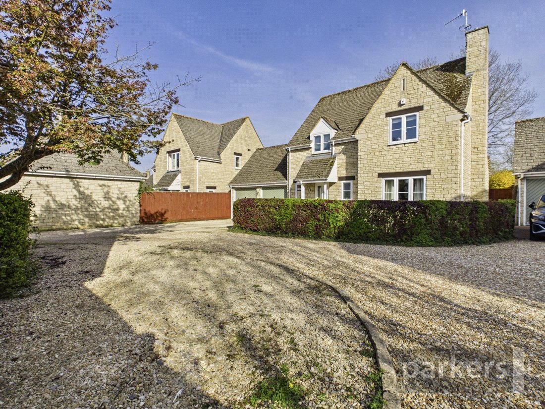 4 bedroom House for sale in Shipton-under-Wychwood, Chipping Norton