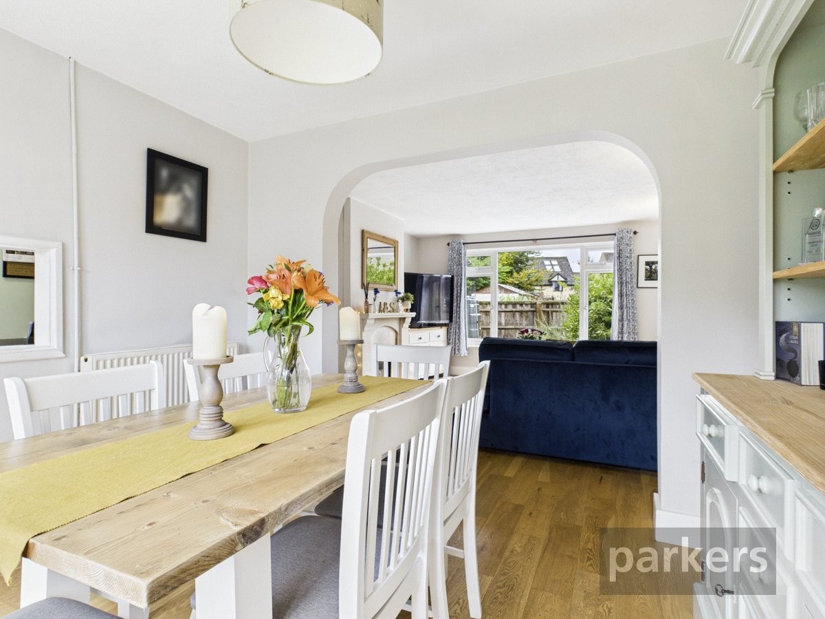 Stanton Harcourt, Witney