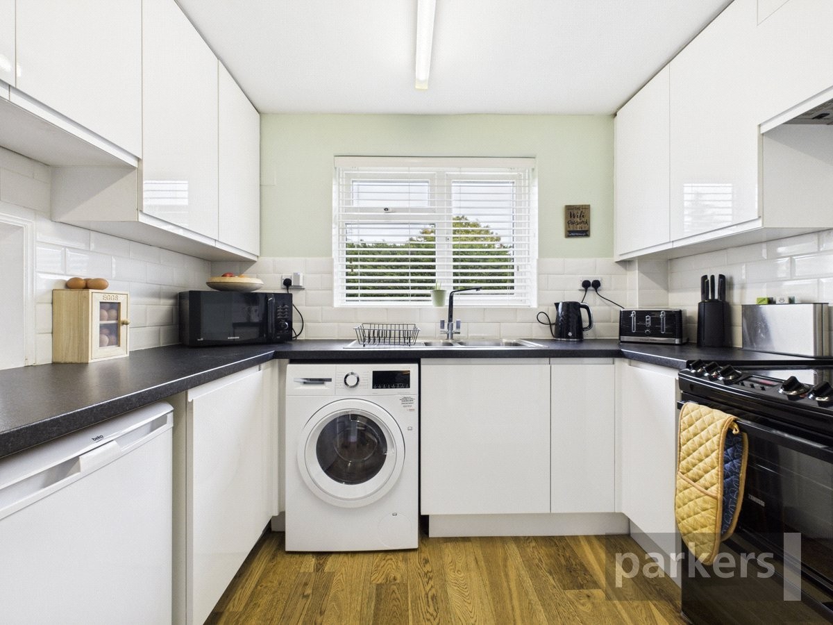 Stanton Harcourt, Witney