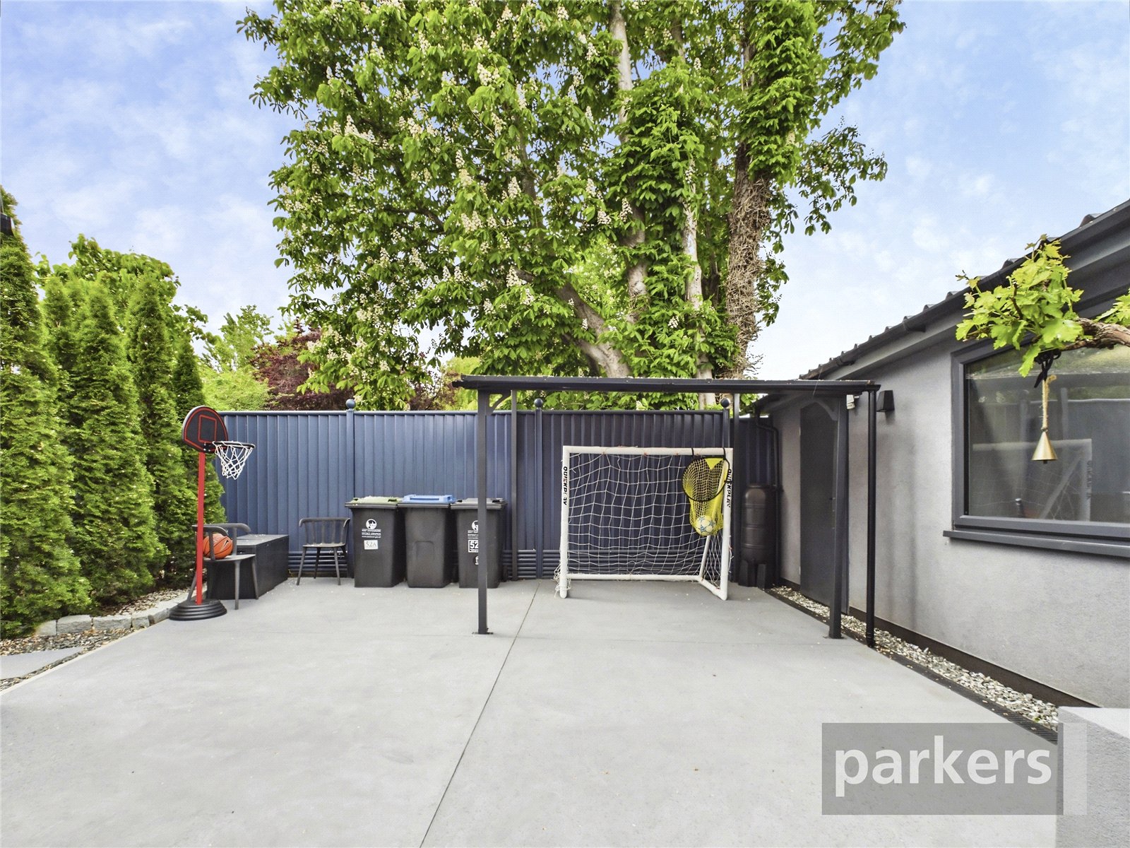4 bedroom Bungalow for sale in Eynsham, Witney, Oxfordshire