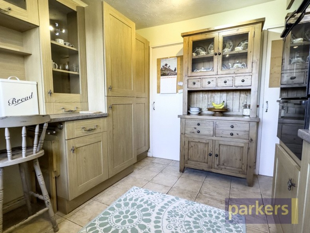 Ducklington, Witney, Oxfordshire
